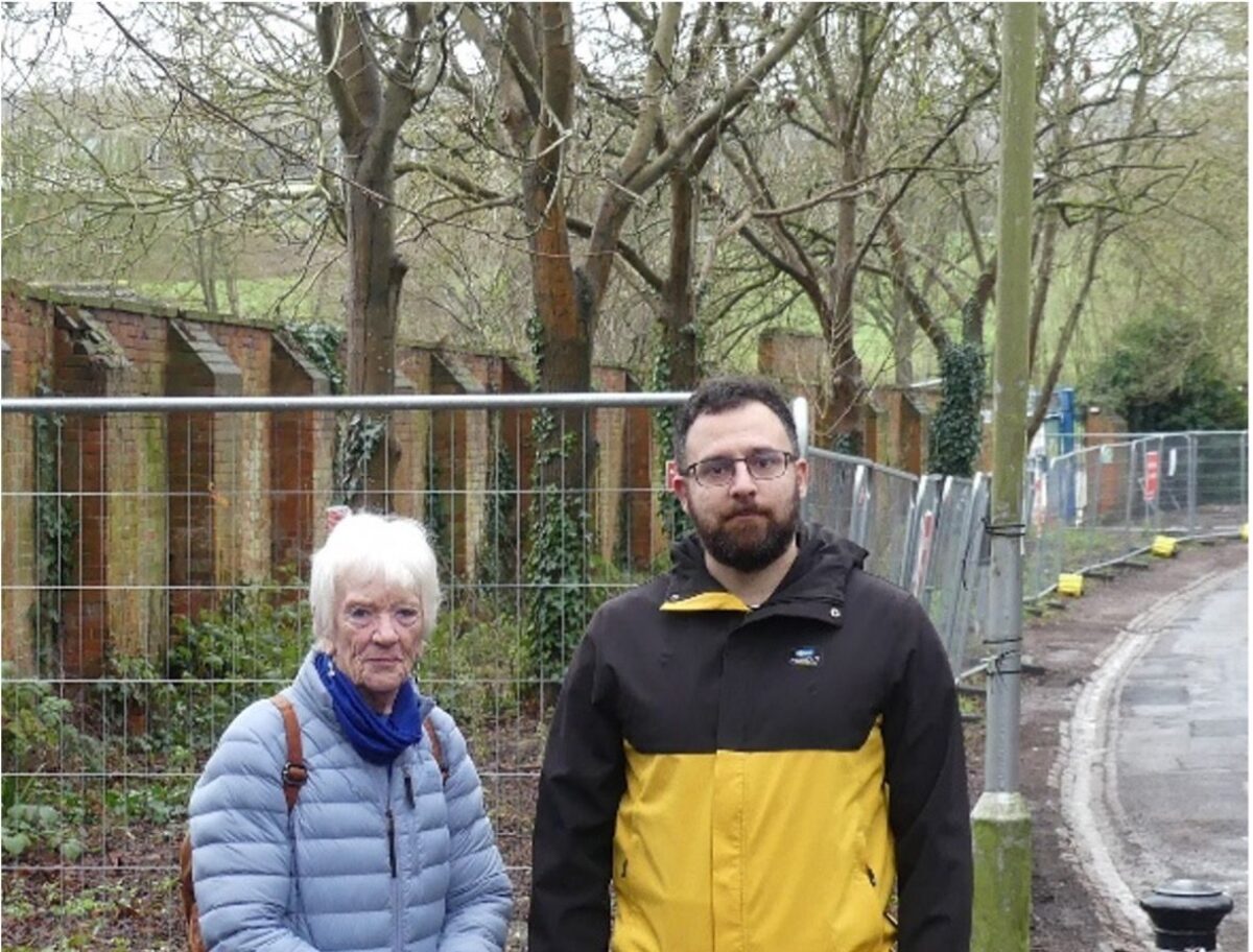 (L) Cllr Jan Gavin, Caversham Labour Councillor & (R) Cllr Jacopo Lanzoni, 2026 Caversham Labour Candidate, visit the site before the trees were felled